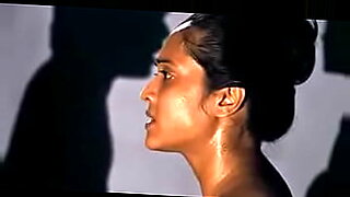 Kosmiczny film porno z udziałem gorącej Bangla sex scenes.